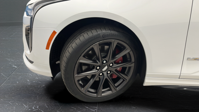 Used 2020 White Cadillac V-Series image 36