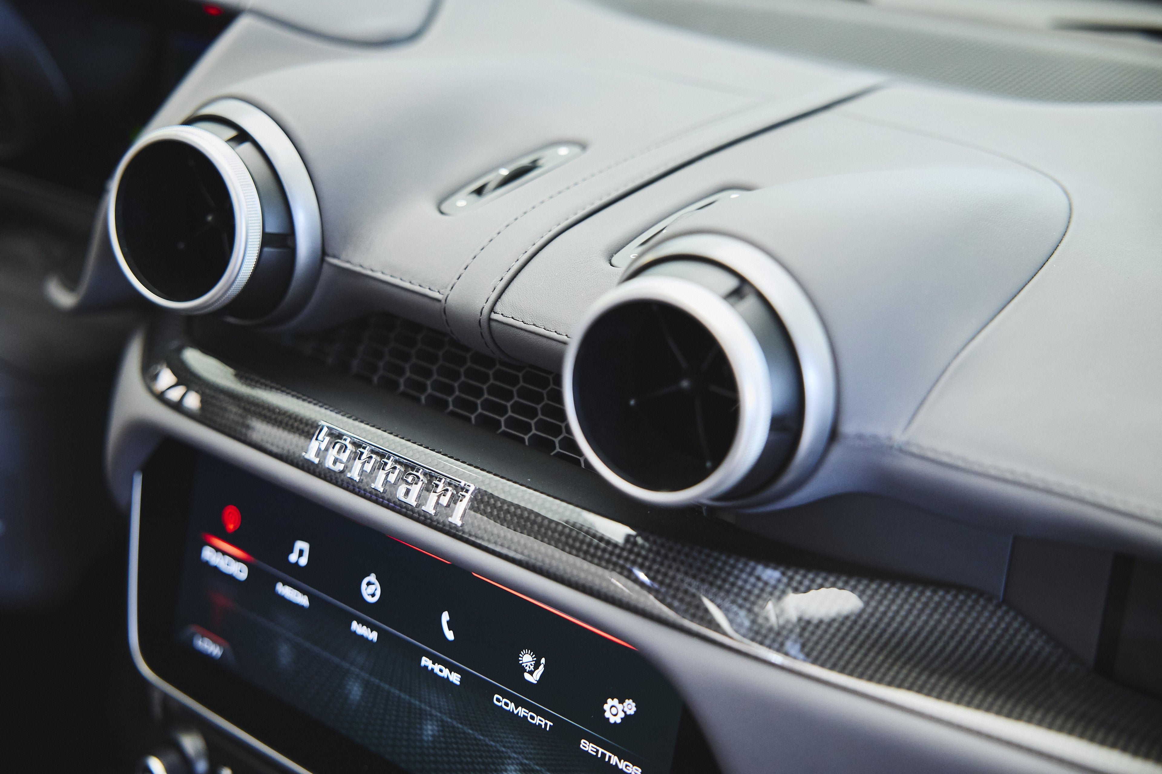Used 2019 Grigio Silverstone Metallic Ferrari  image 35