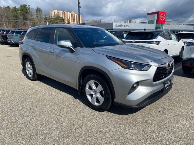 Used 2024 Silver Toyota LE image 25