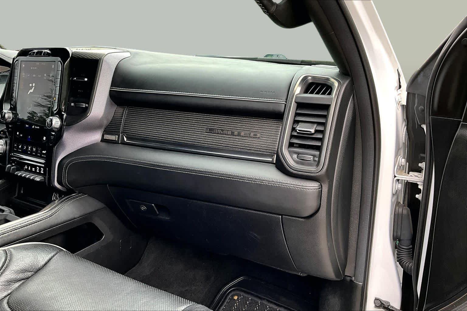 Used 2020 Bright White Clearcoat Ram Limited image 19