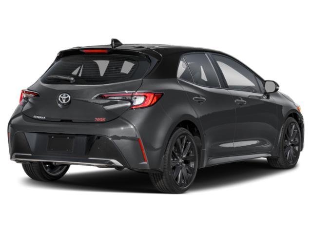 New 2026 Magnetic Gray Metallic with Midnight Black Metallic roof <sup>1</sup> Toyota  XSE image 2