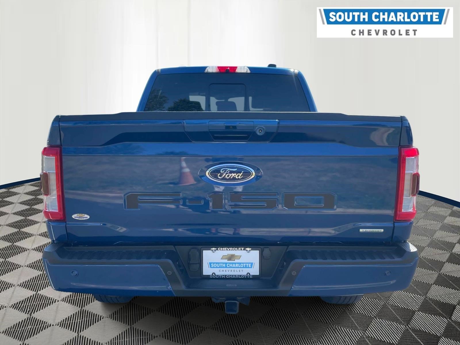 Used 2022 Blue Ford LARIAT image 5