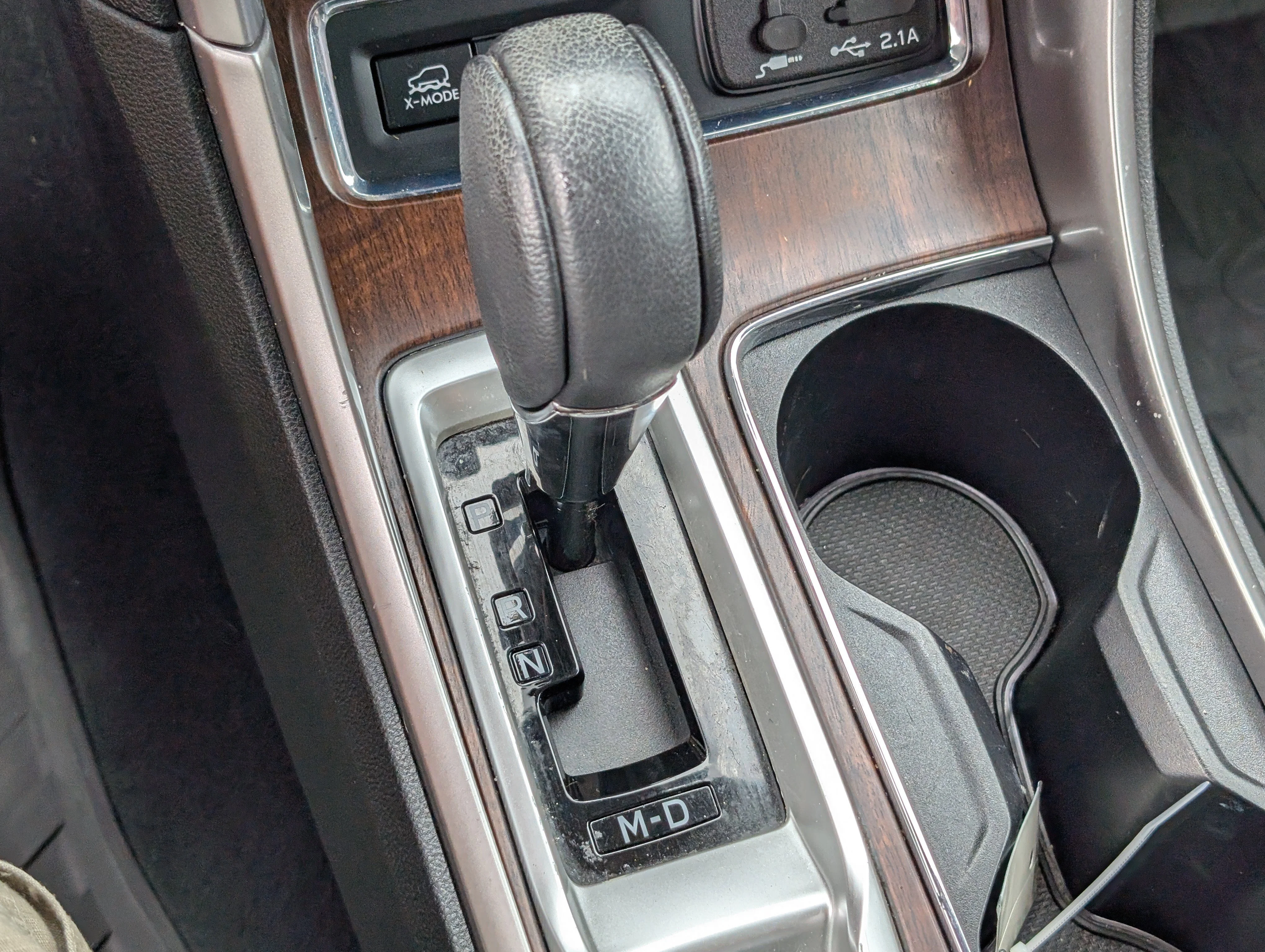 Used 2020 Magnetite Gray Metallic Subaru Touring image 32