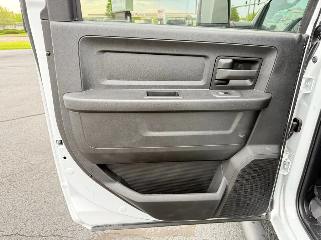 2025 RAM 2500 Tradesman - Photo 21