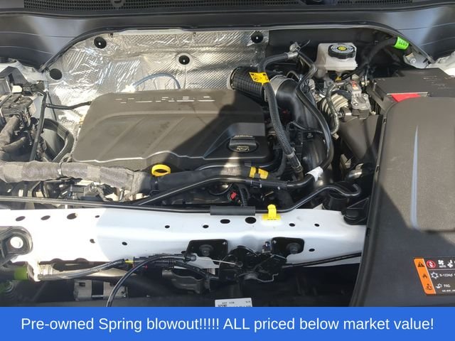 Used 2025 White Chevrolet LS image 46
