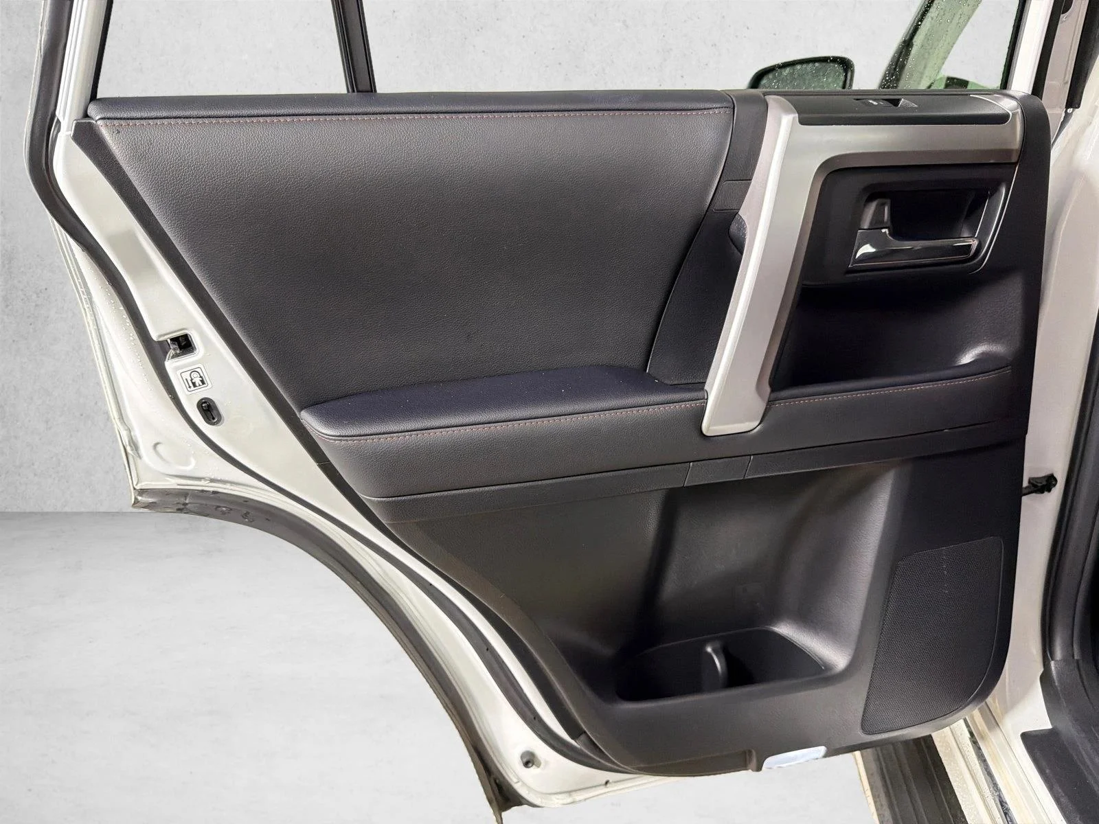 Used 2024 Gray Toyota Limited image 23