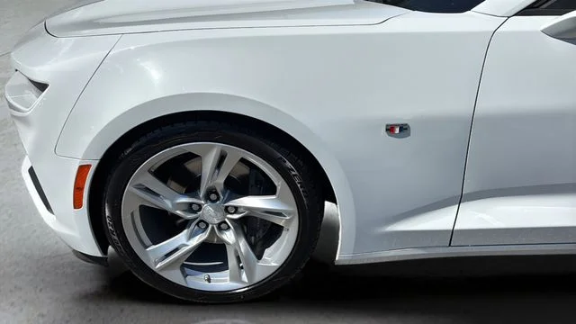 Used 2021 White Chevrolet SS image 38