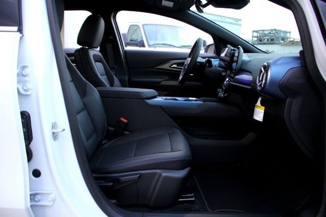 2025 Chevrolet Equinox EV 1LT - Photo 14