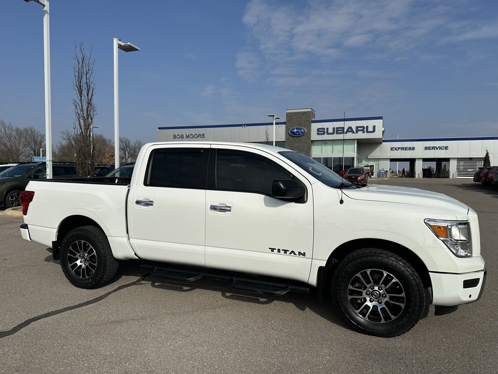 2021 Nissan Titan SV