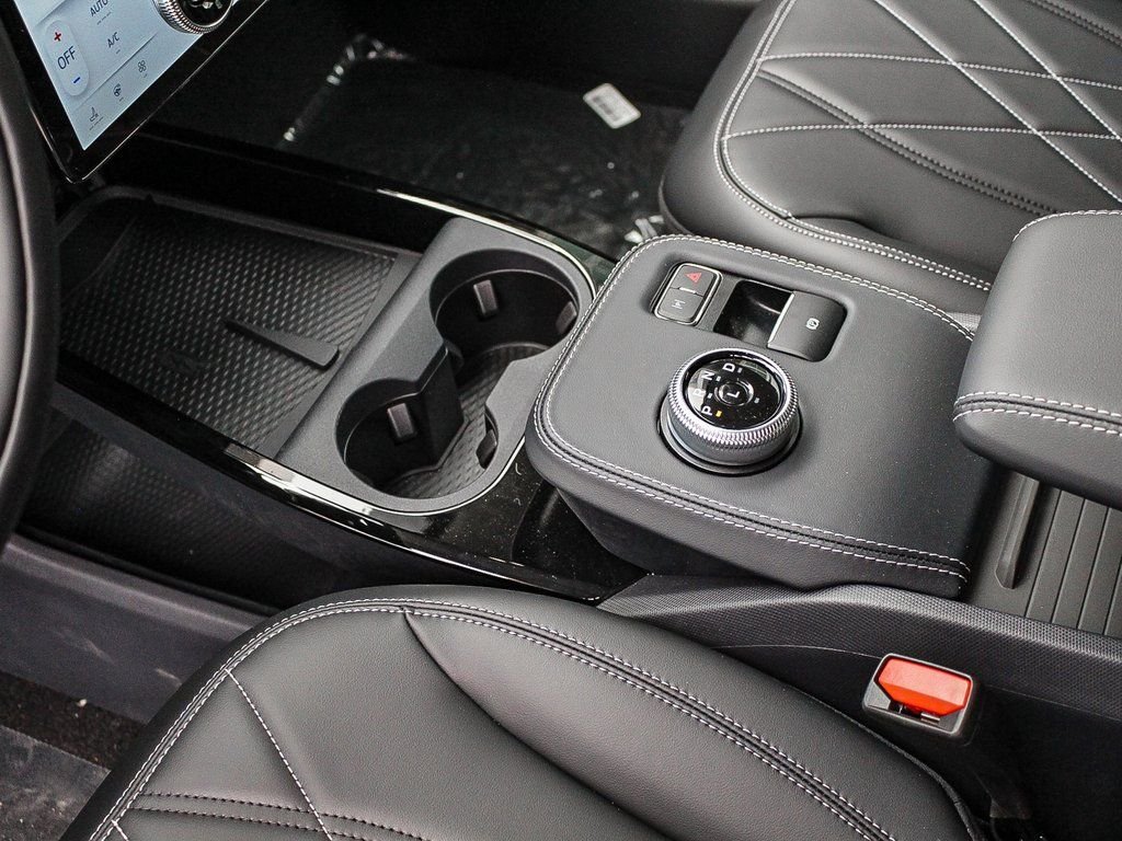 New 2024 Glacier Gray Metallic Tri-Coat Ford Select image 19
