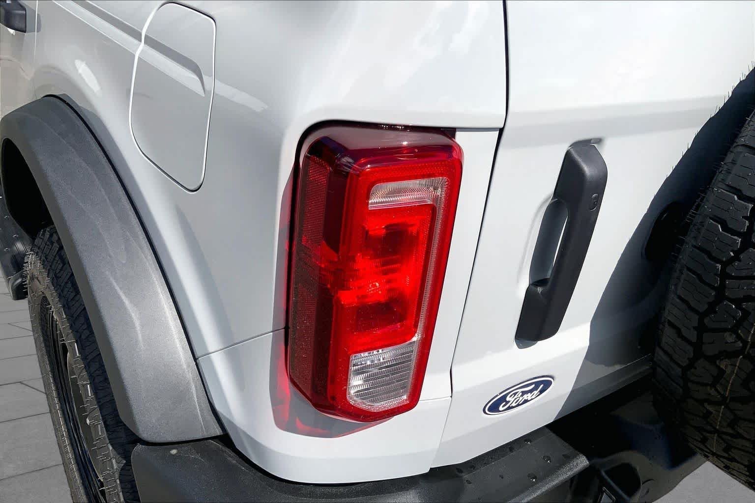 New 2026 Avalanche Gray Ford Big Bend image 5