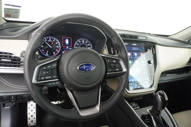 Certified Used 2025 Crystal White Pearl Subaru Limited image 27