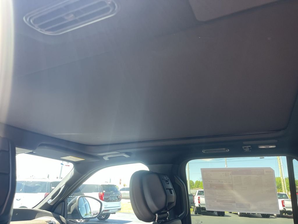 New 2026 Space Silver Metallic Ford King Ranch® image 28