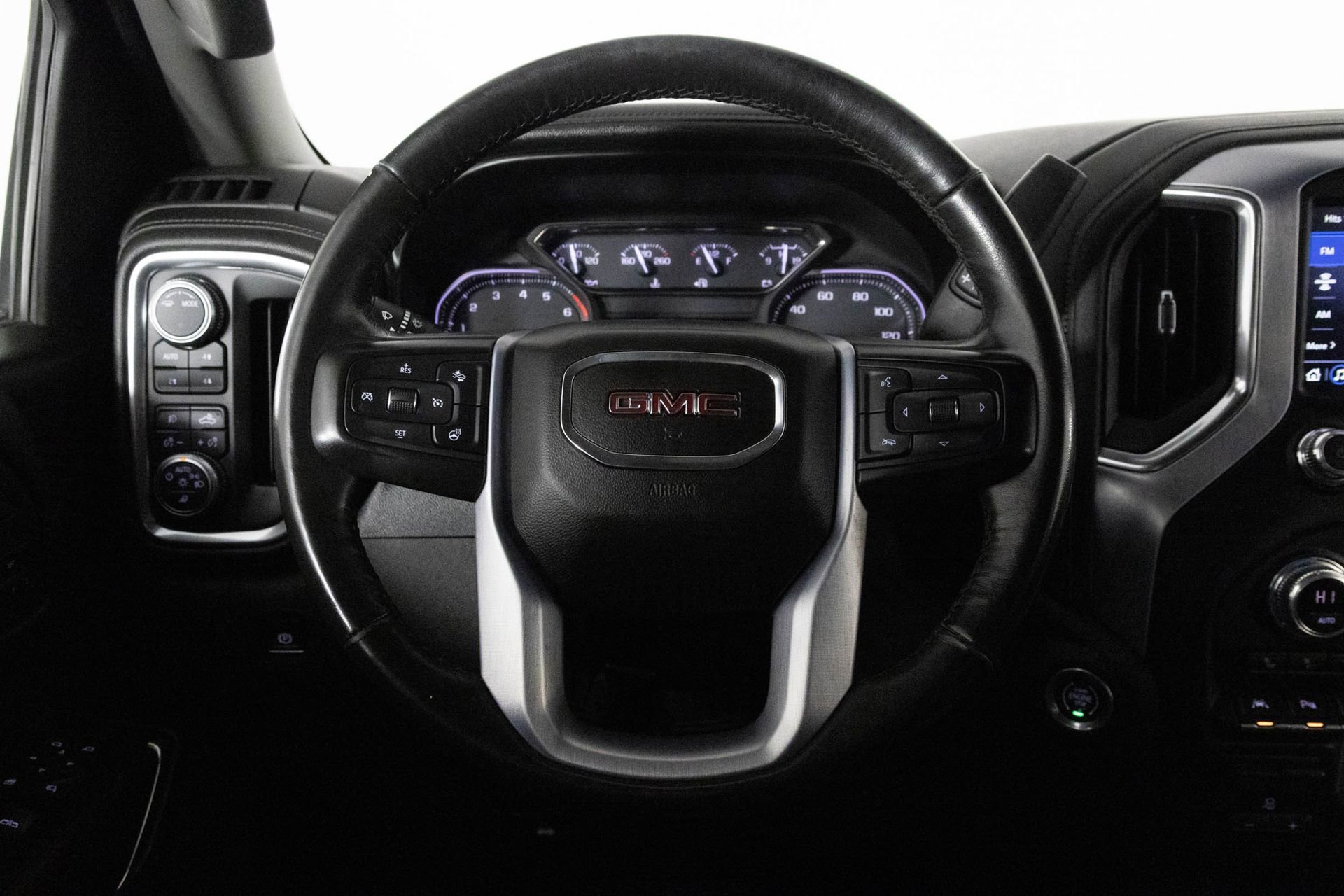 2020 GMC SIERRA - Image 24