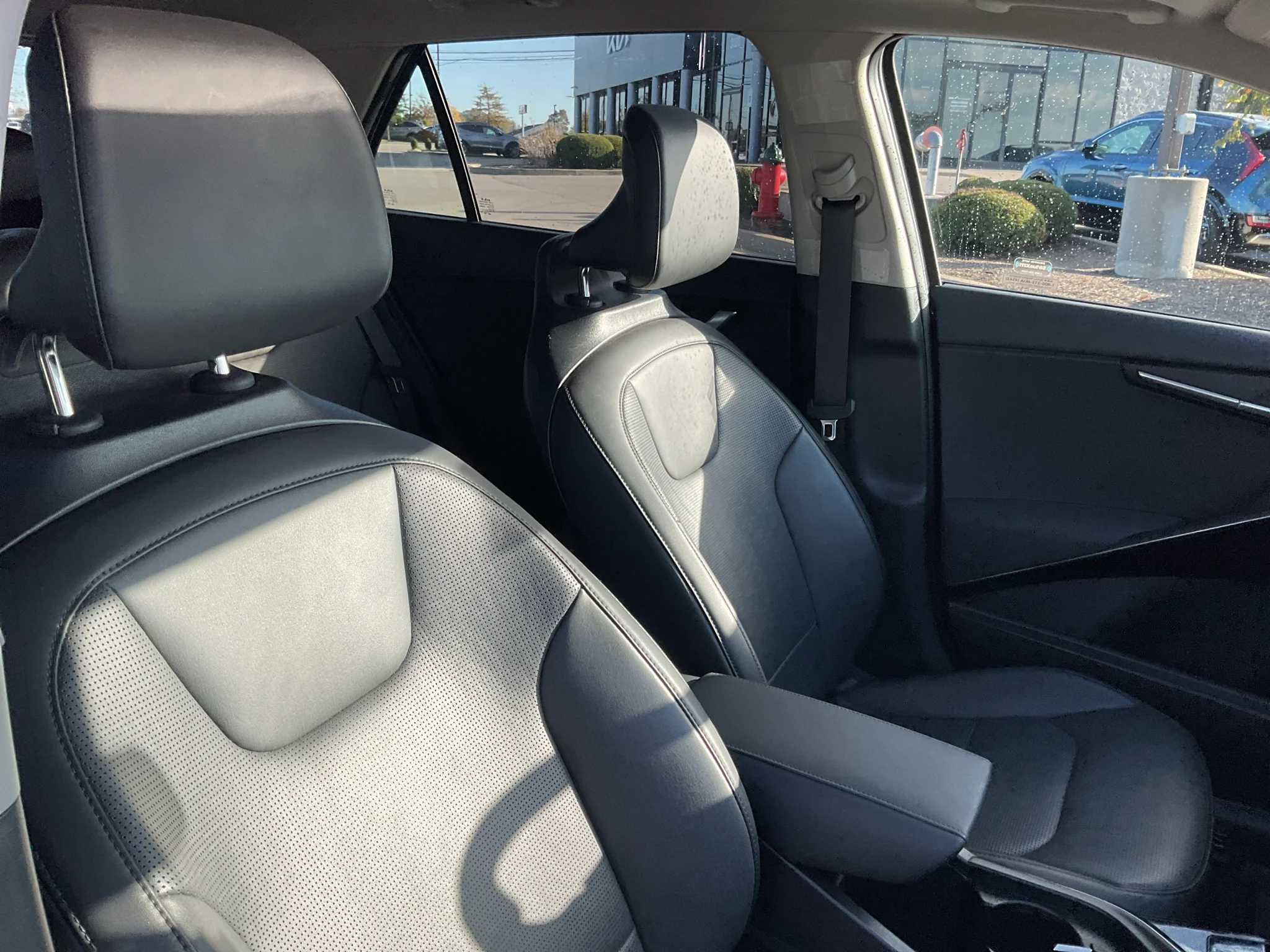 Certified Used 2025 Interstellar Gray Kia SX image 13