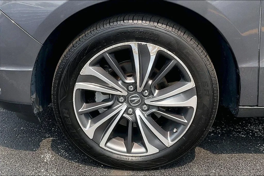 Used 2019 Gray Acura 3.5L Technology Package image 8