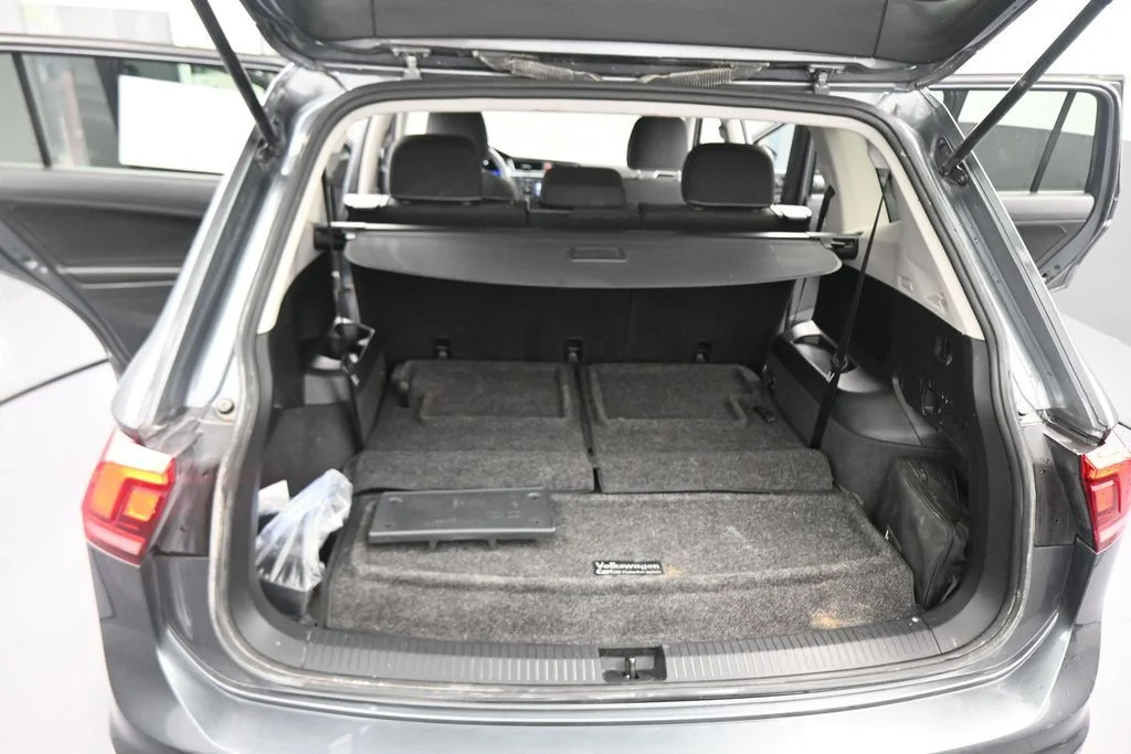 Used 2023 Gray Volkswagen 2.0T S image 42