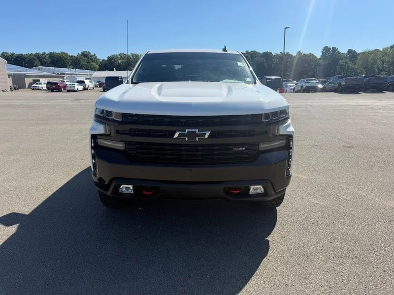 Used 2020 White Chevrolet LT Trail Boss image 13