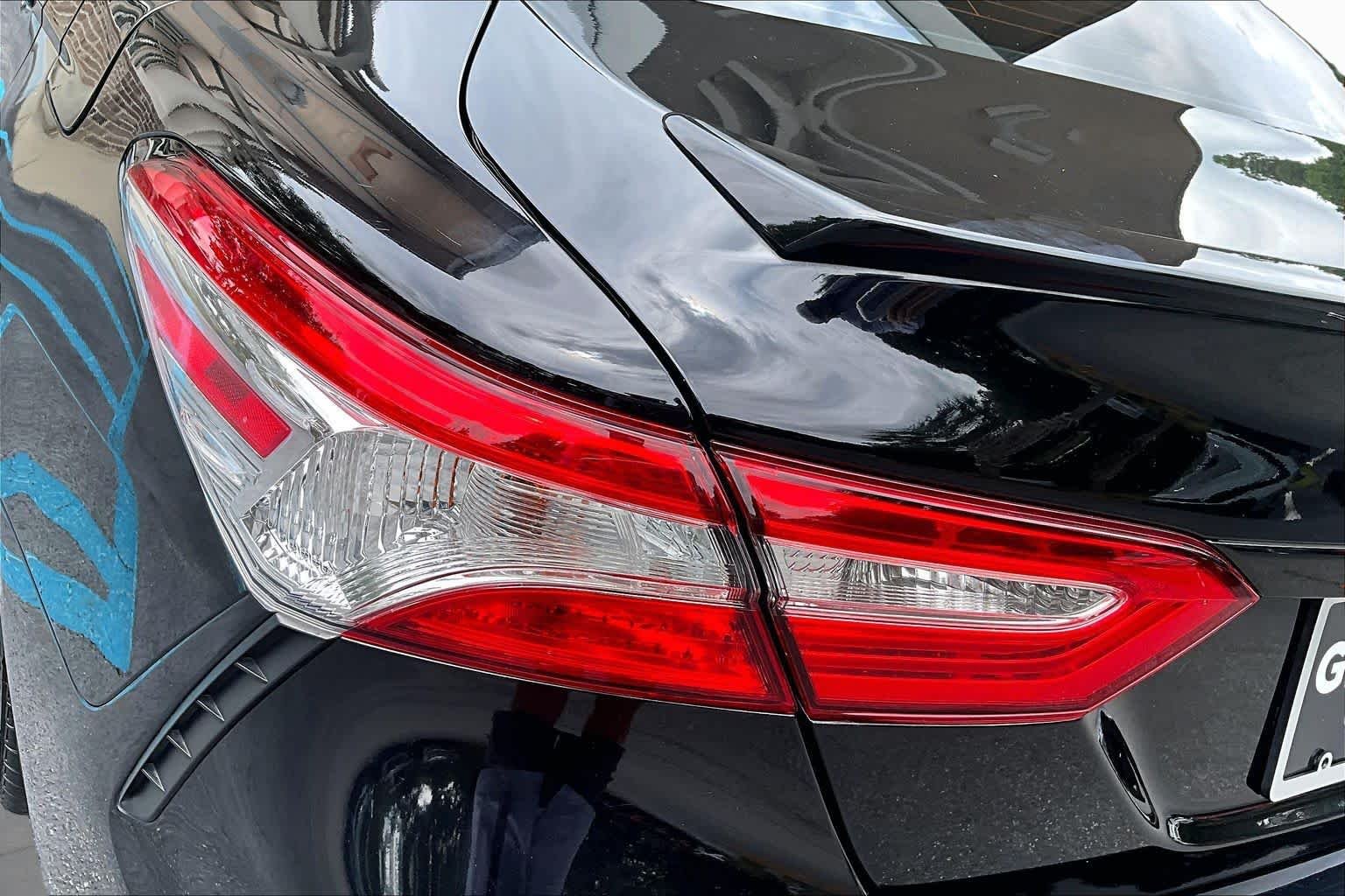 Used 2020 Midnight Black Metallic Toyota SE image 28