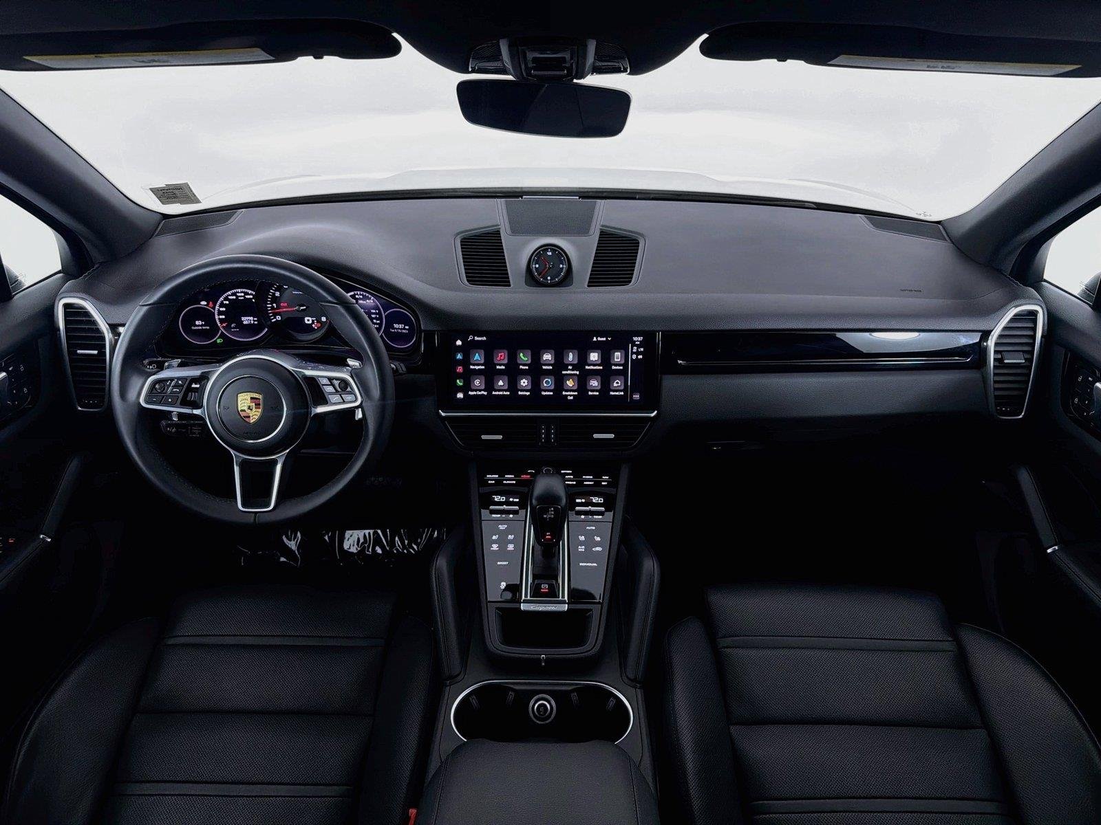 Used 2023 White Porsche Base image 16