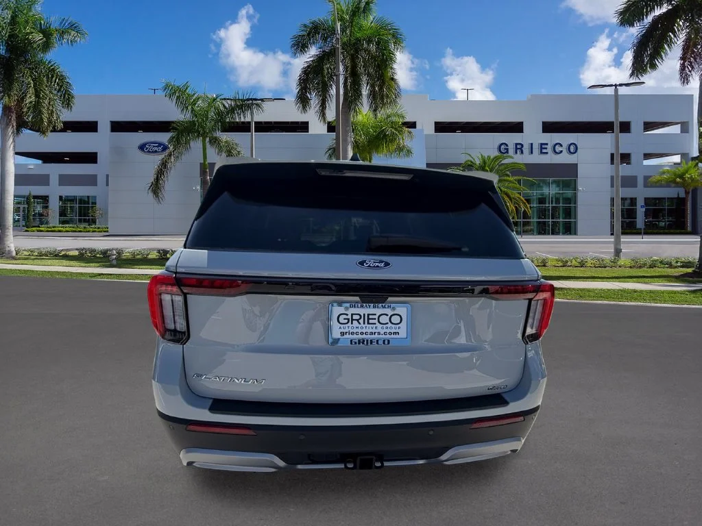 New 2027 Avalanche Gray Ford Platinum™ image 6