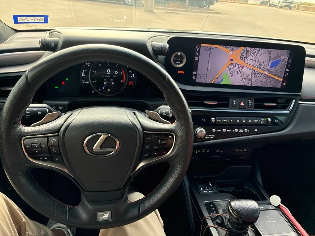 Used 2022 Black Lexus F SPORT image 16