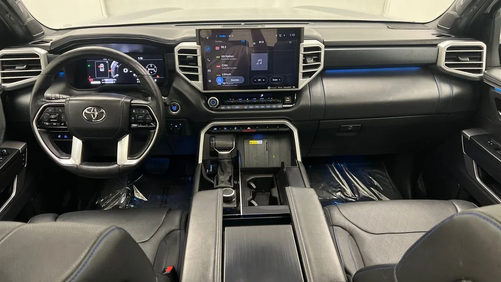 Used 2023 Silver Toyota Platinum image 27