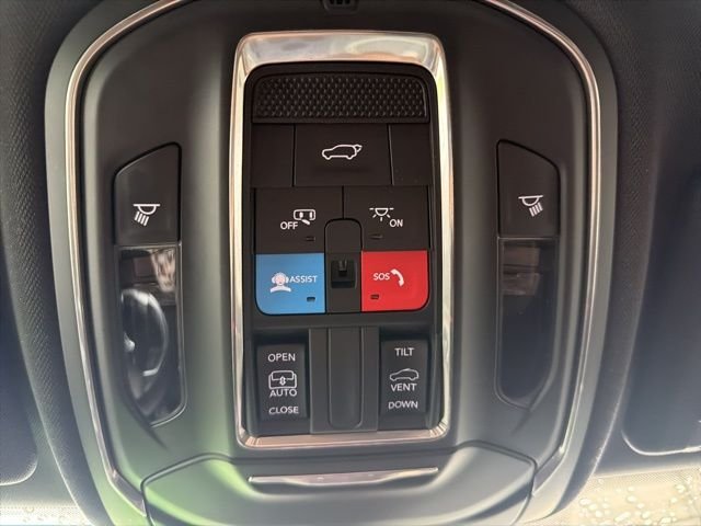 Used 2025 Gray Jeep Altitude X image 26