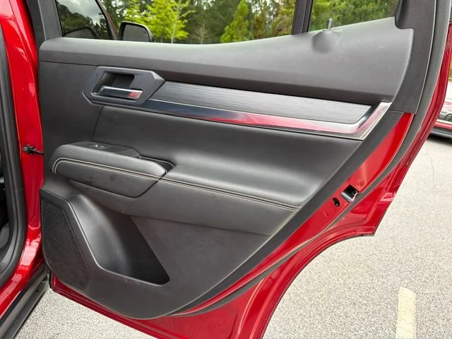 Used 2025 Volcanic Red Tintcoat GMC Elevation image 16