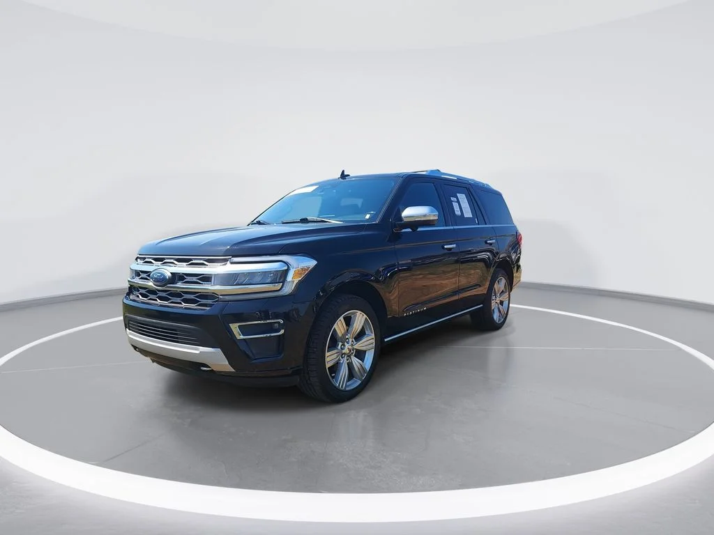 Used 2022 Black Ford Platinum image 4