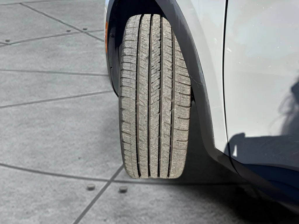 Used 2022 Gray Kia X-Line EX image 36
