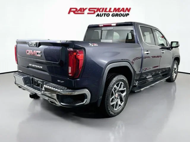 Used 2023 Silver GMC SLT image 7