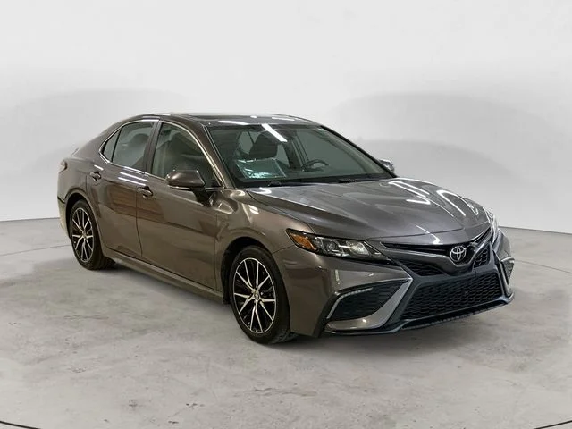 Used 2023 Gray Toyota SE image 3