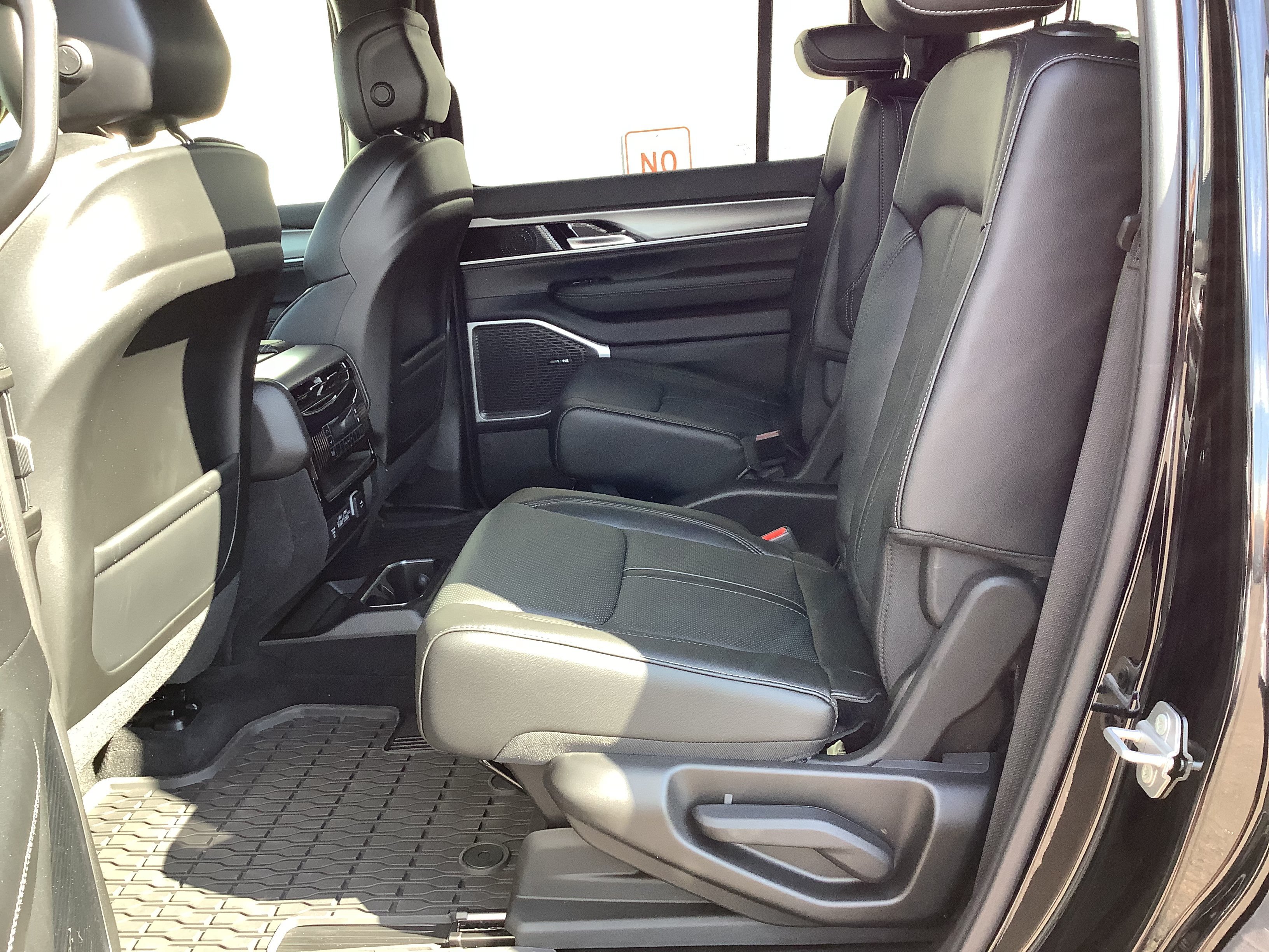 New 2026 High Gloss Black Exterior Paint Jeep  image 10
