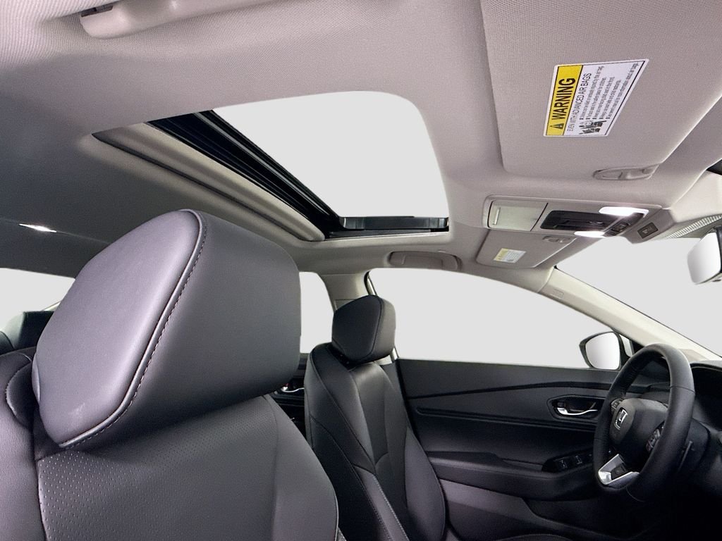 New 2026 Platinum White Pearl Honda Touring image 19