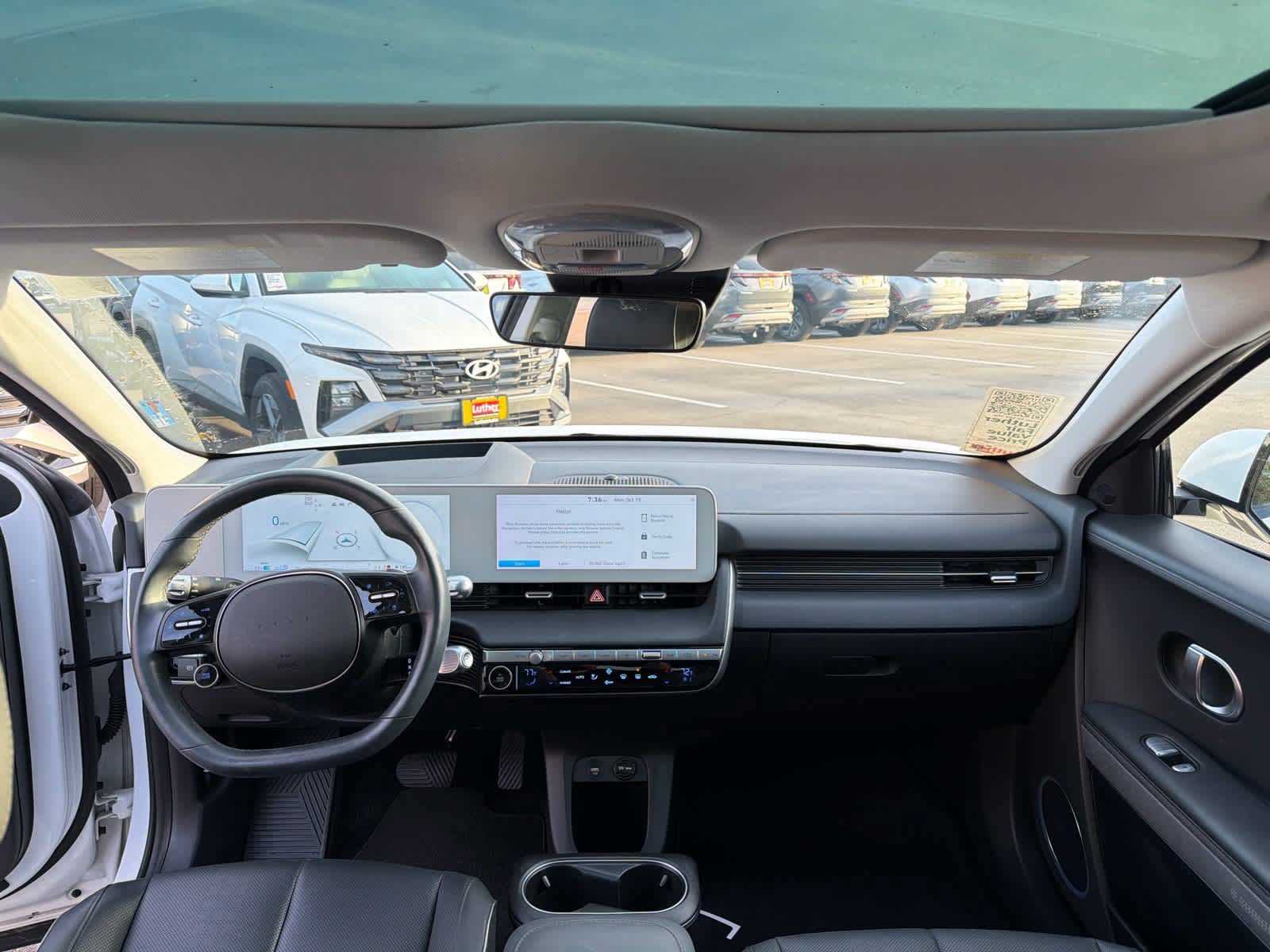 Used 2023 Atlas White Hyundai Limited image 7