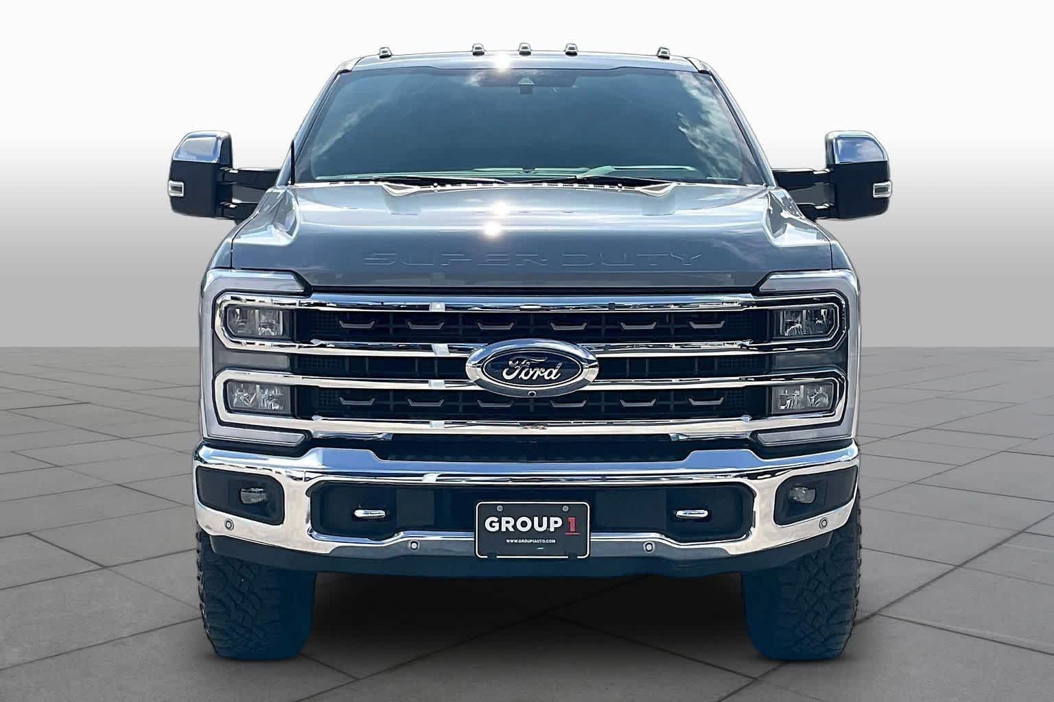 Used 2024 Glacier Gray Metallic Tri-Coat Ford King Ranch image 4