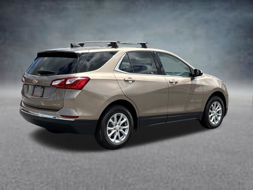 Used 2018 SANDY RIDGE METALLIC Chevrolet LT image 5