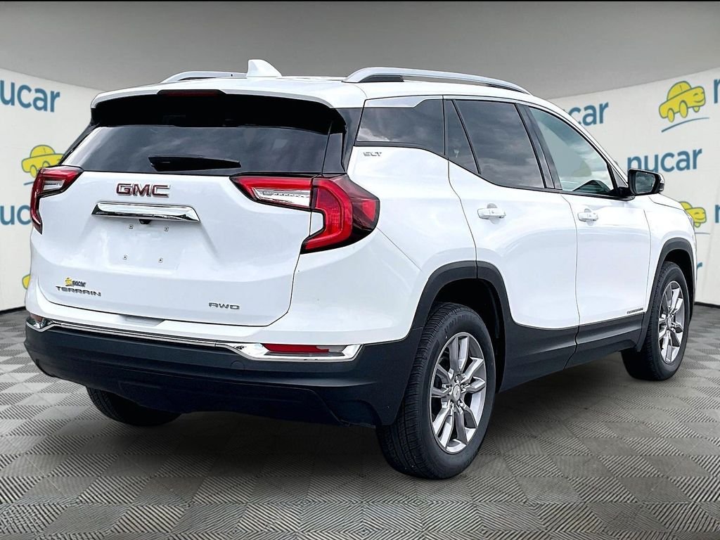 Used 2024 Summit White GMC SLT image 6