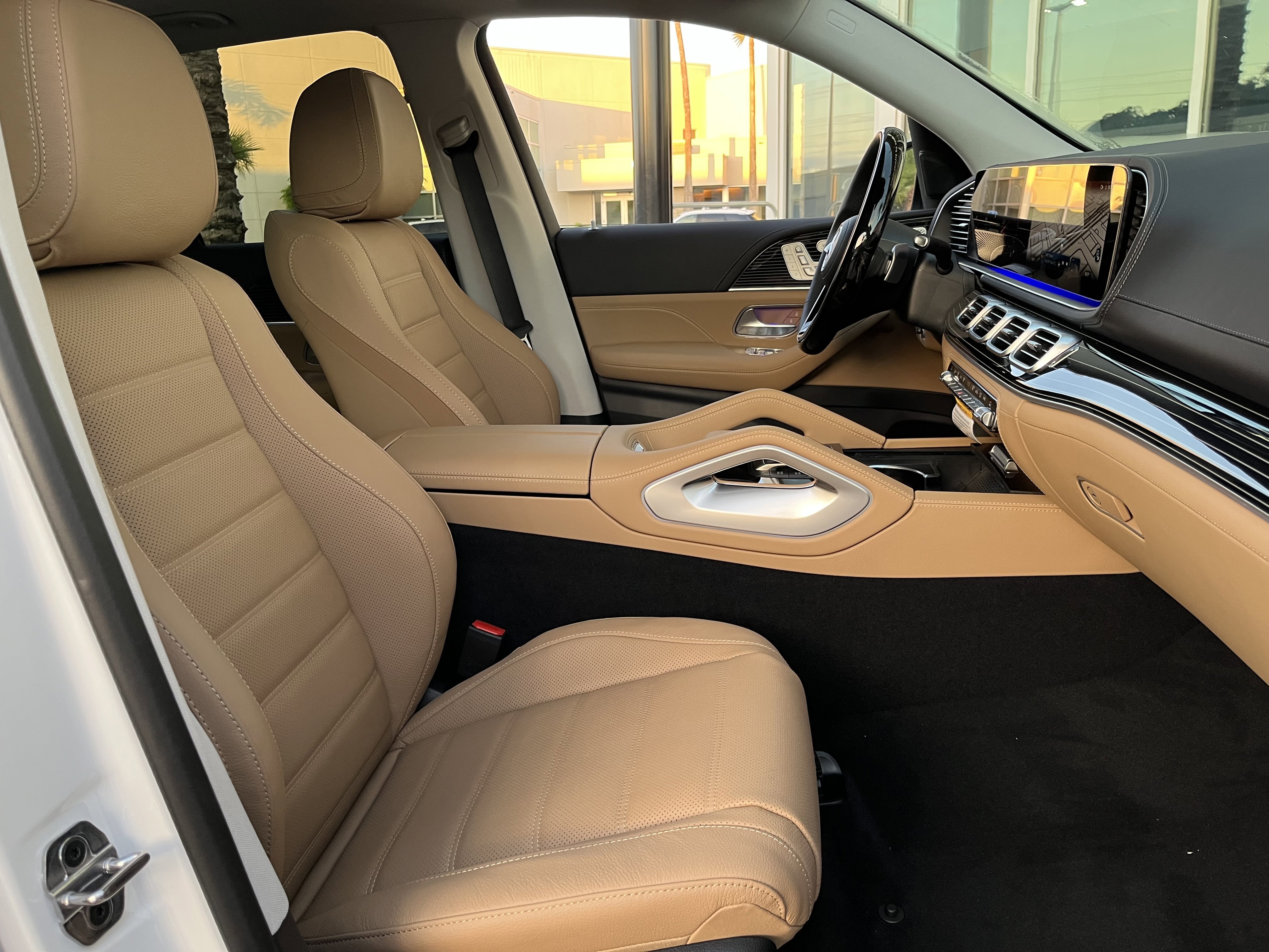 New 2026 MOONLIGHT WHITE Mercedes-Benz GLE 450 image 22