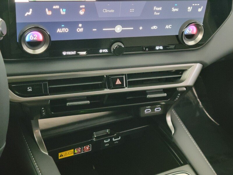 2026 Lexus RX 350h Premium - Photo 19