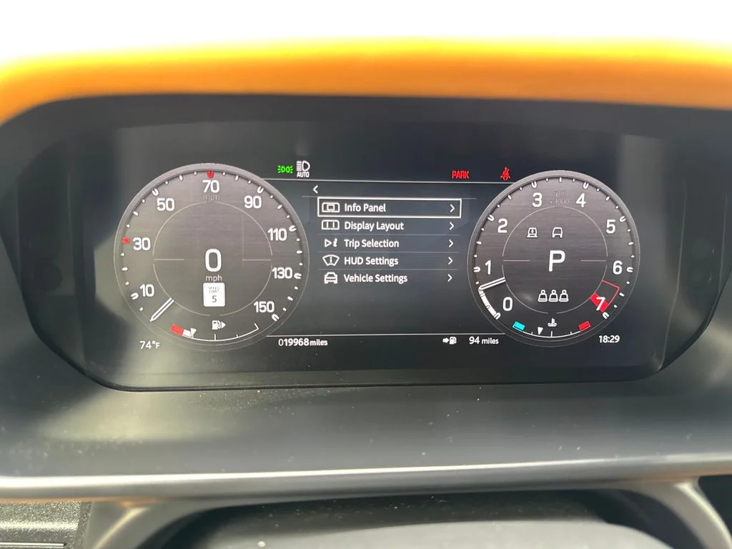 Used 2023 Green Land Rover X image 60