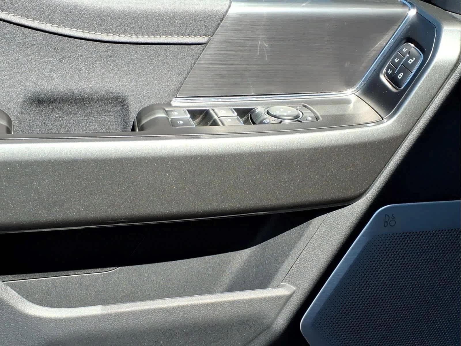 Used 2023 Carbonized Gray Ford LARIAT image 12