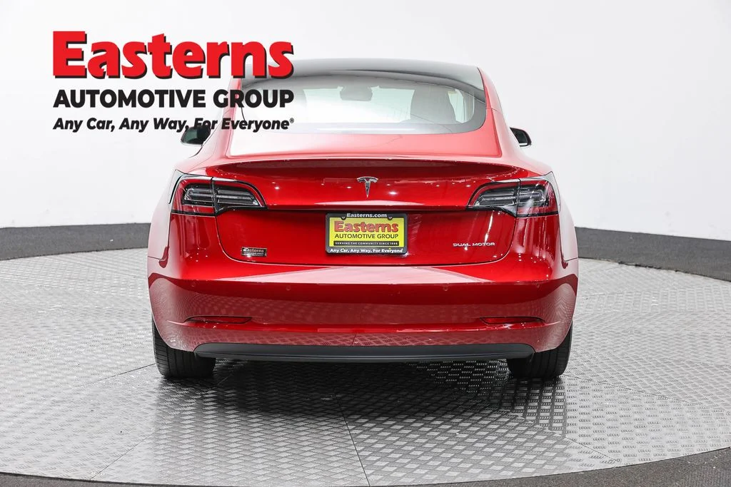 Used 2018 Red Tesla Long Range image 6