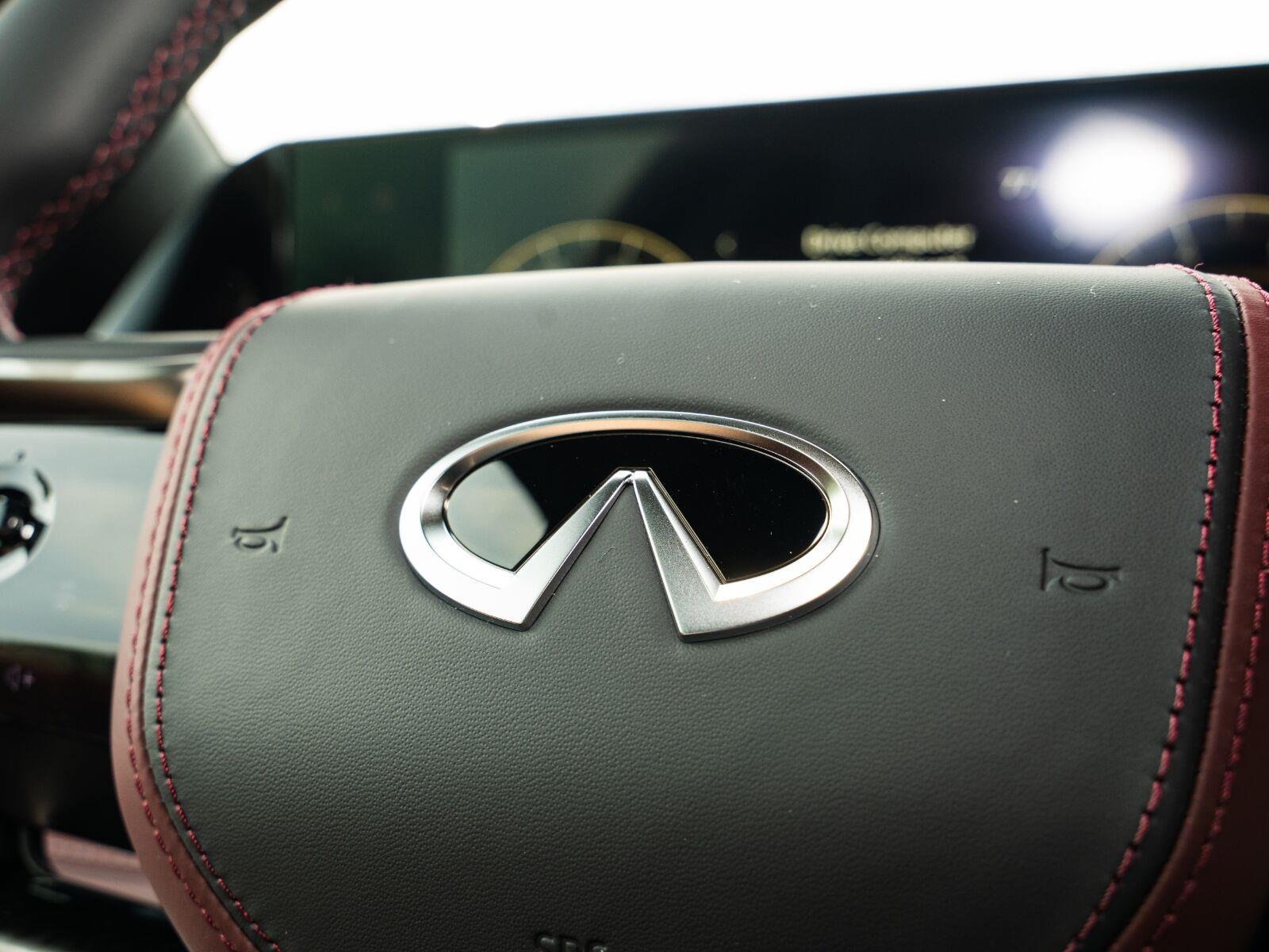 New 2027 2T RADIANT WHIT INFINITI Autograph 4WD image 35