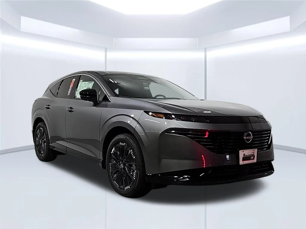 New 2026 Gun Metallic Nissan Platinum image 8