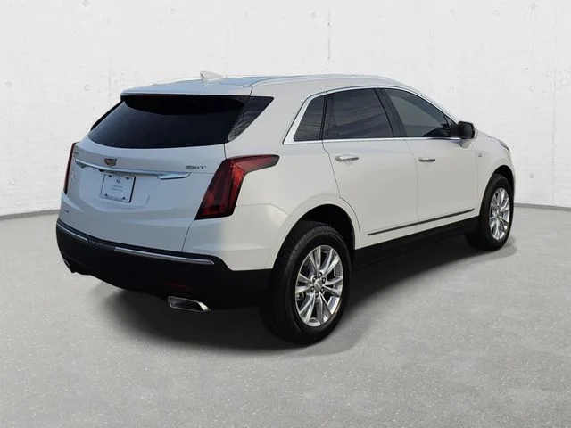 Used 2026 Crystal White Cadillac Luxury image 5