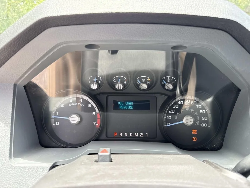 Used 2016 White Ford XL image 37