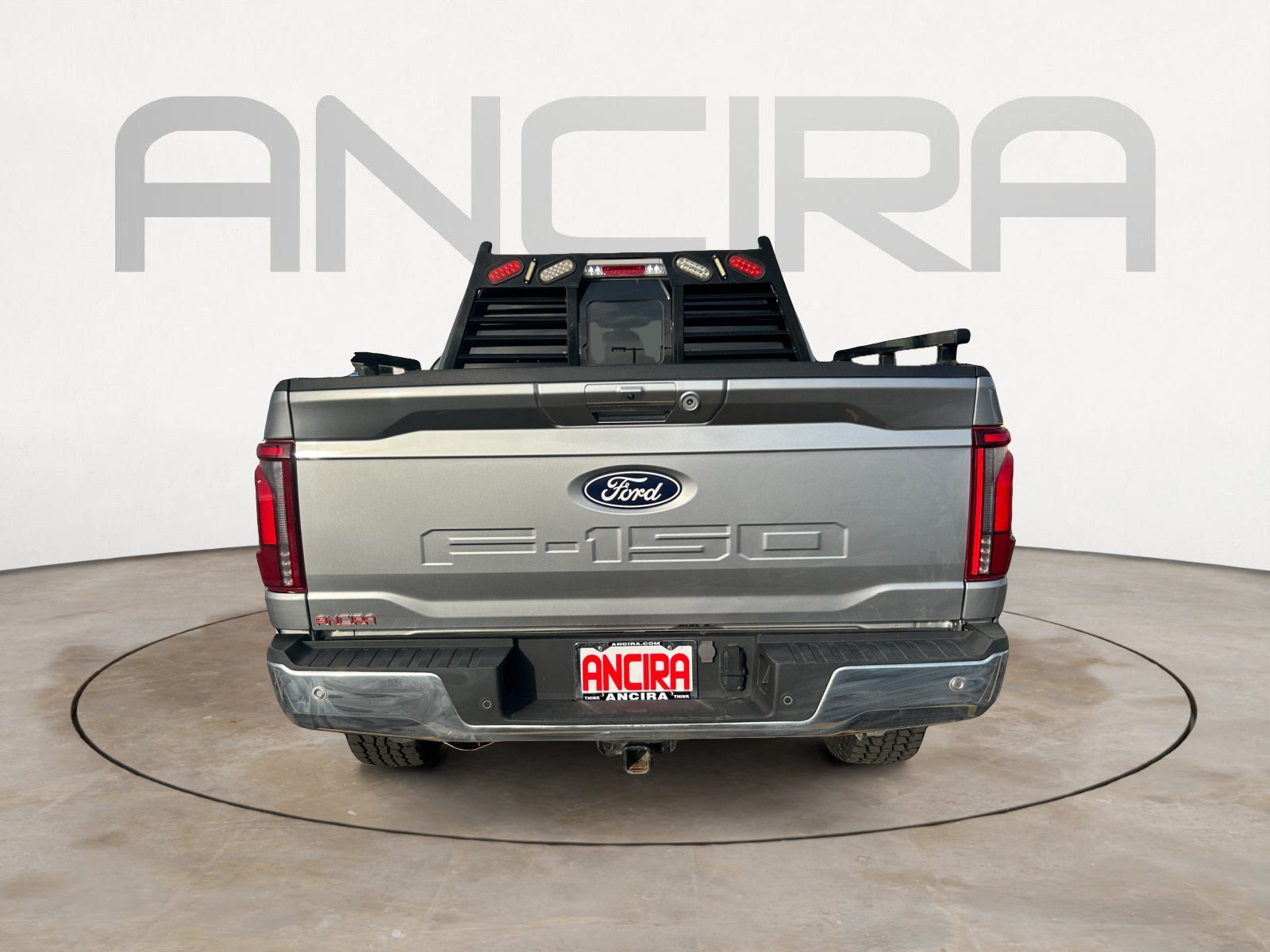 Used 2024 Silver Metallic Ford LARIAT image 9
