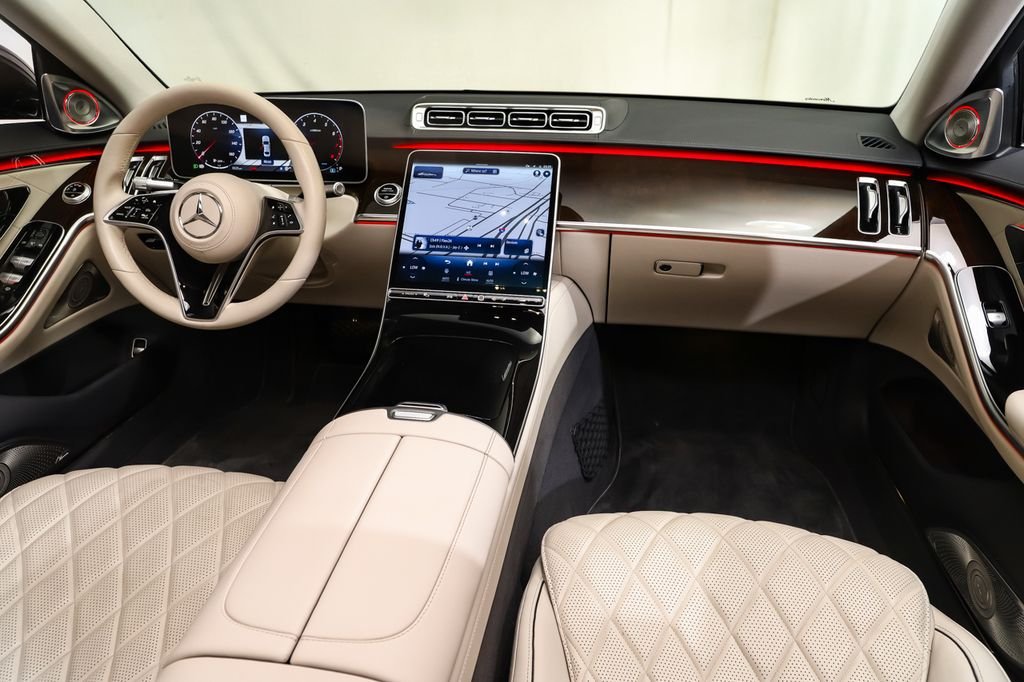 Certified Used 2023  Mercedes-Benz S 580 image 8